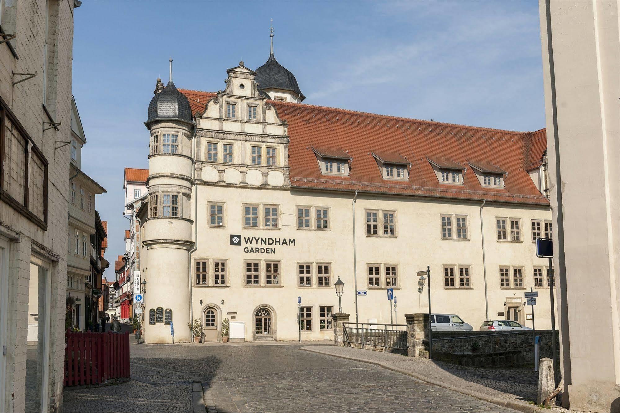 Wyndham Garden Quedlinburg Stadtschloss Hotel Buitenkant foto